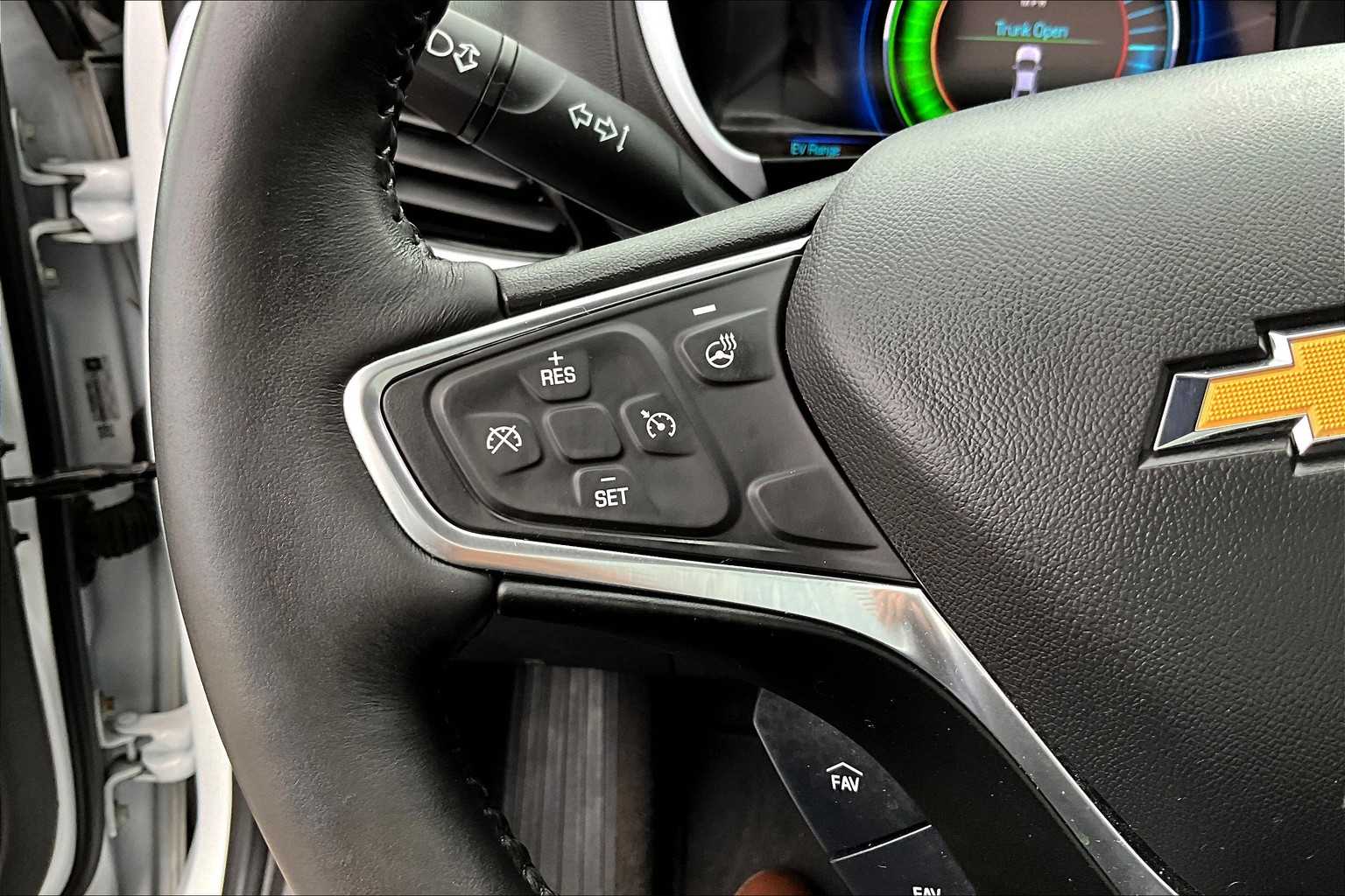 2017 Chevrolet Volt LT - Photo 22