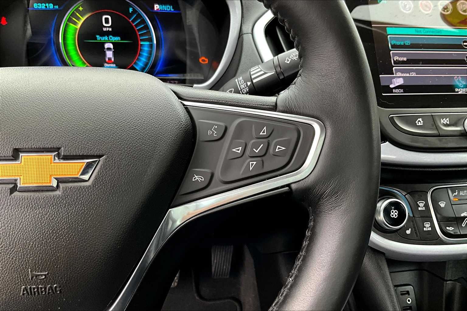 2017 Chevrolet Volt LT - Photo 23