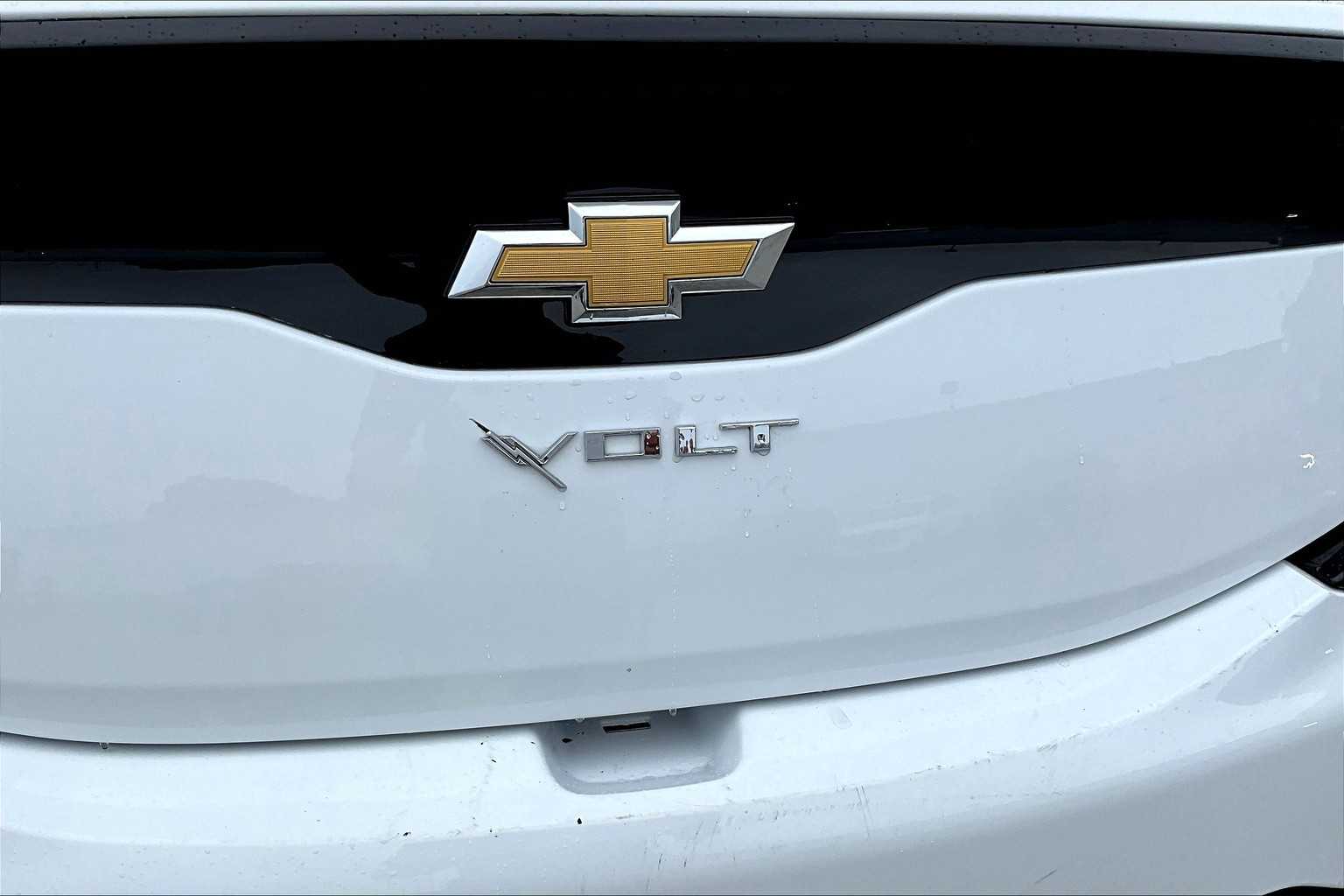 2017 Chevrolet Volt LT - Photo 27