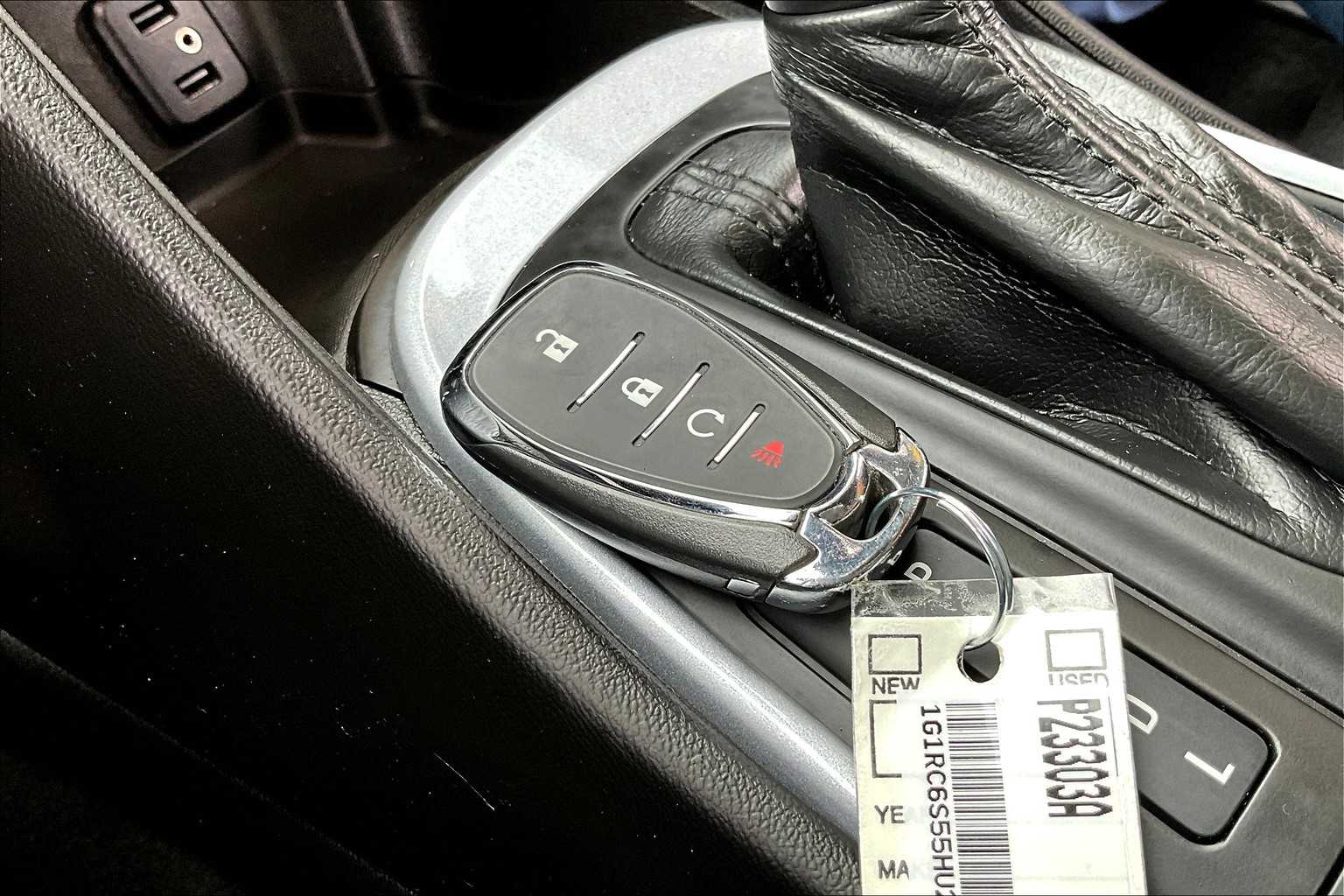 2017 Chevrolet Volt LT - Photo 29
