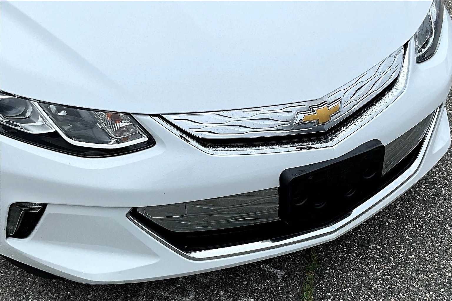 2017 Chevrolet Volt LT - Photo 30