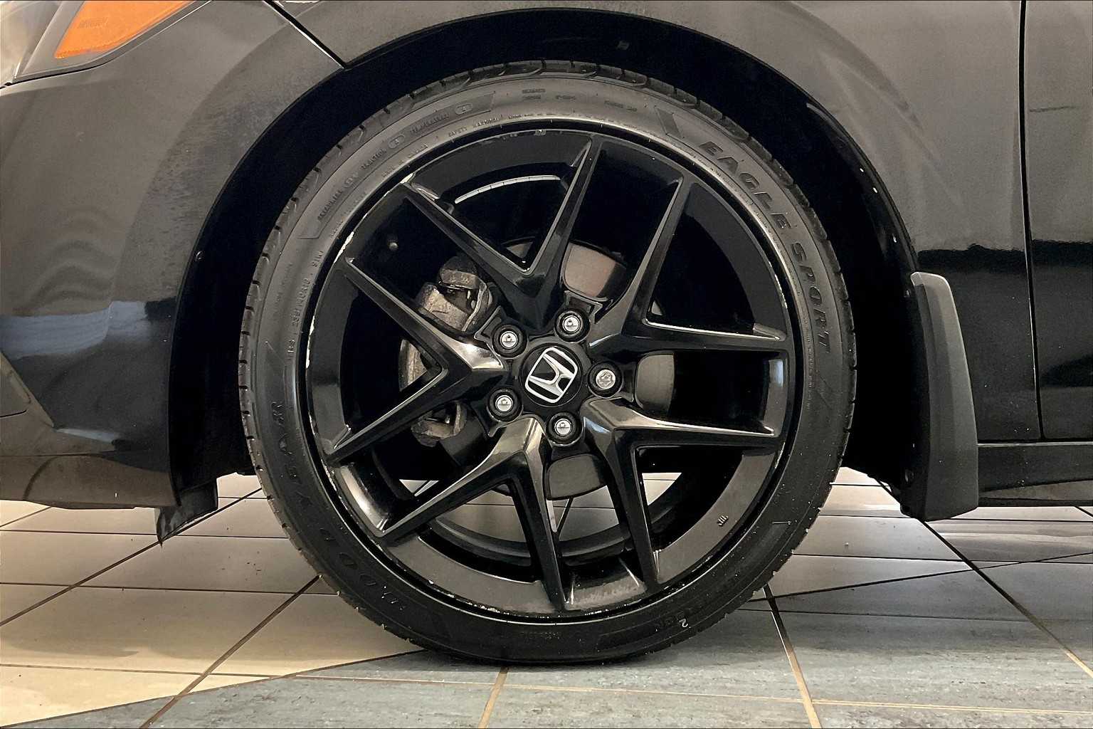 2023 Honda Civic Sport - Photo 7
