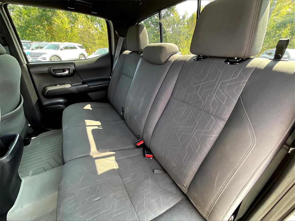 2019 Toyota Tacoma TRD Off-Road - Photo 14