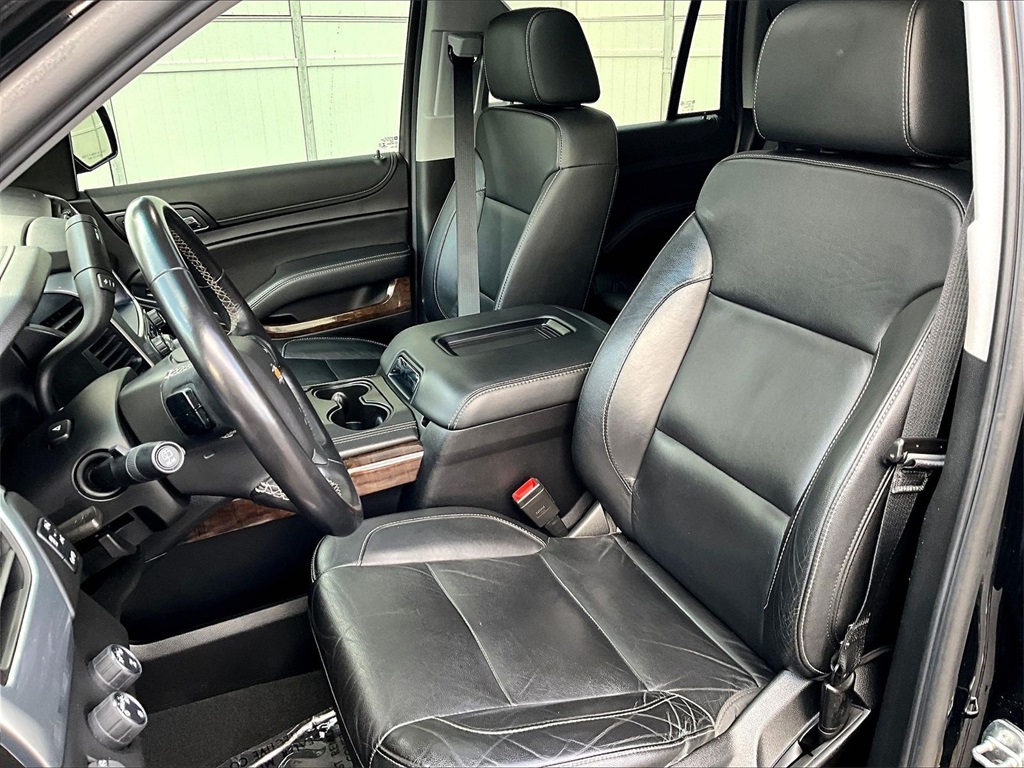 2019 Chevrolet Tahoe LT - Photo 10