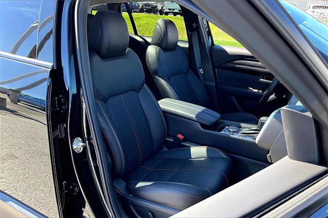 2025 Mazda CX-50 Hybrid Premium Plus - Photo 11