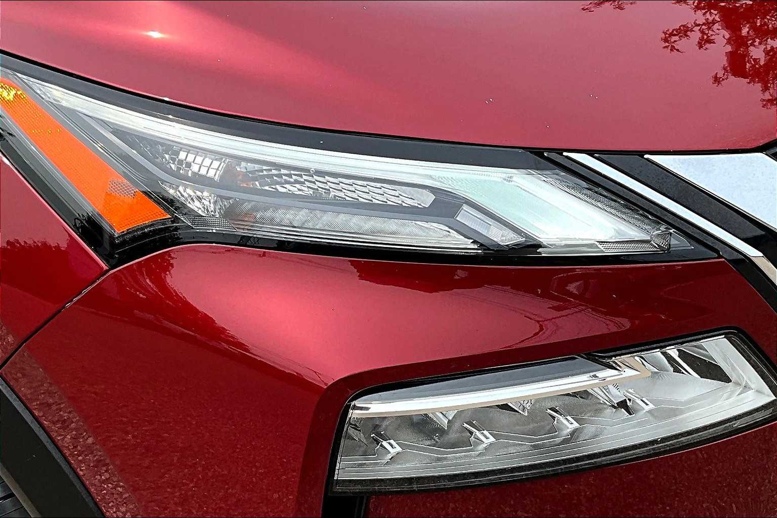 2021 Nissan Rogue SV - Photo 31