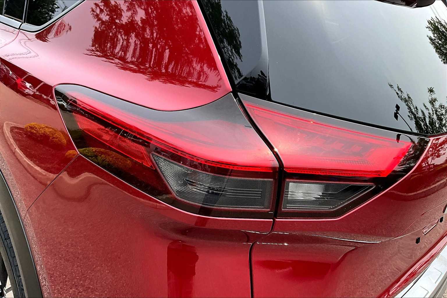 2021 Nissan Rogue SV - Photo 32