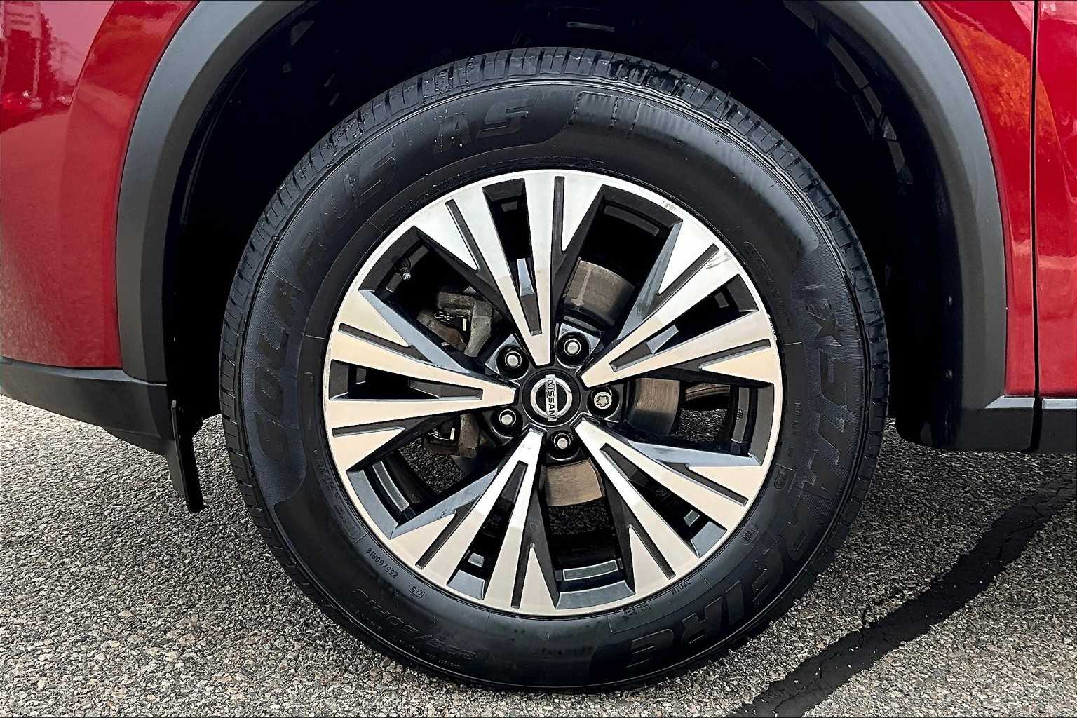 2021 Nissan Rogue SV - Photo 7