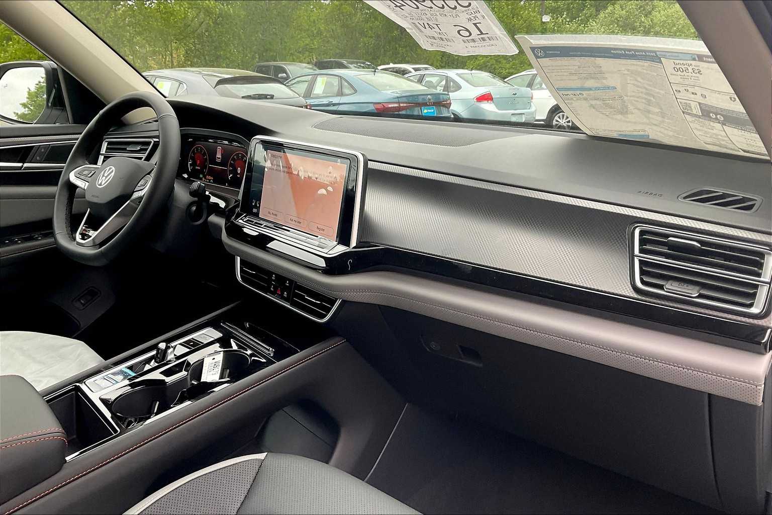 2025 Volkswagen Atlas 2.0T Peak Edition - Photo 10