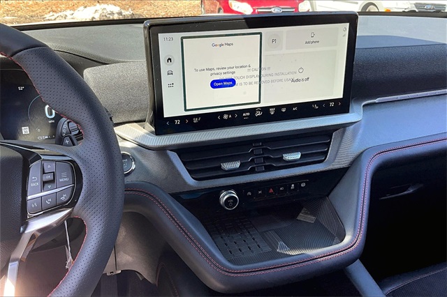 2025 Ford Explorer ST - Photo 10