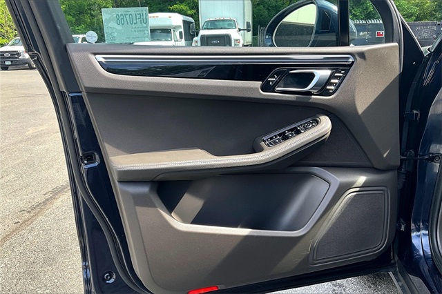 2018 Porsche Macan  - Photo 19