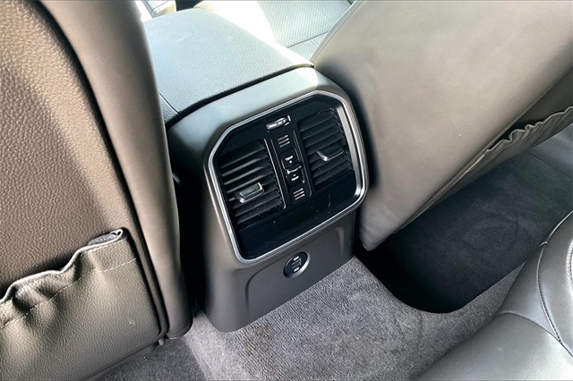 2018 Porsche Macan  - Photo 29
