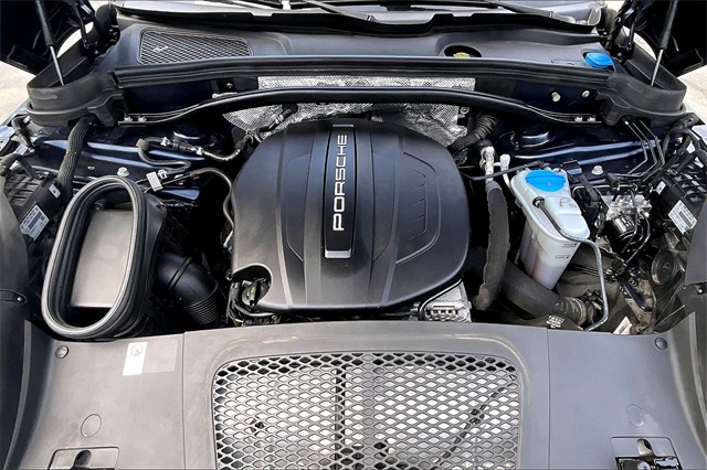 2018 Porsche Macan  - Photo 10