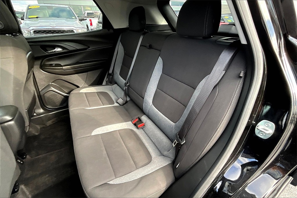 2023 Chevrolet TrailBlazer LT - Photo 15