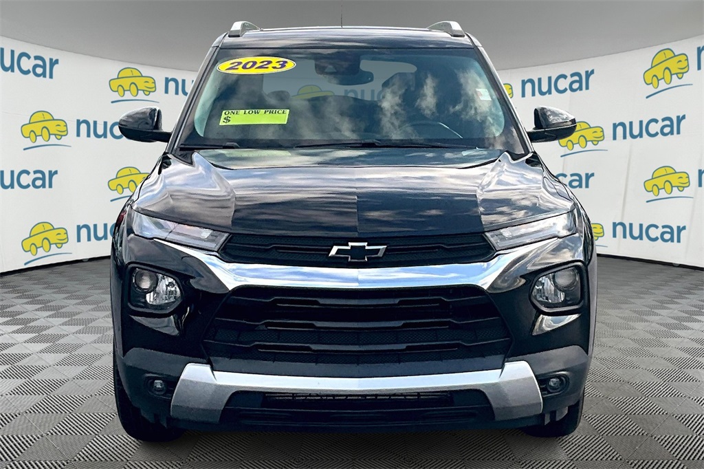2023 Chevrolet TrailBlazer LT - Photo 2