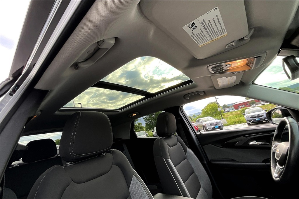 2023 Chevrolet TrailBlazer LT - Photo 22