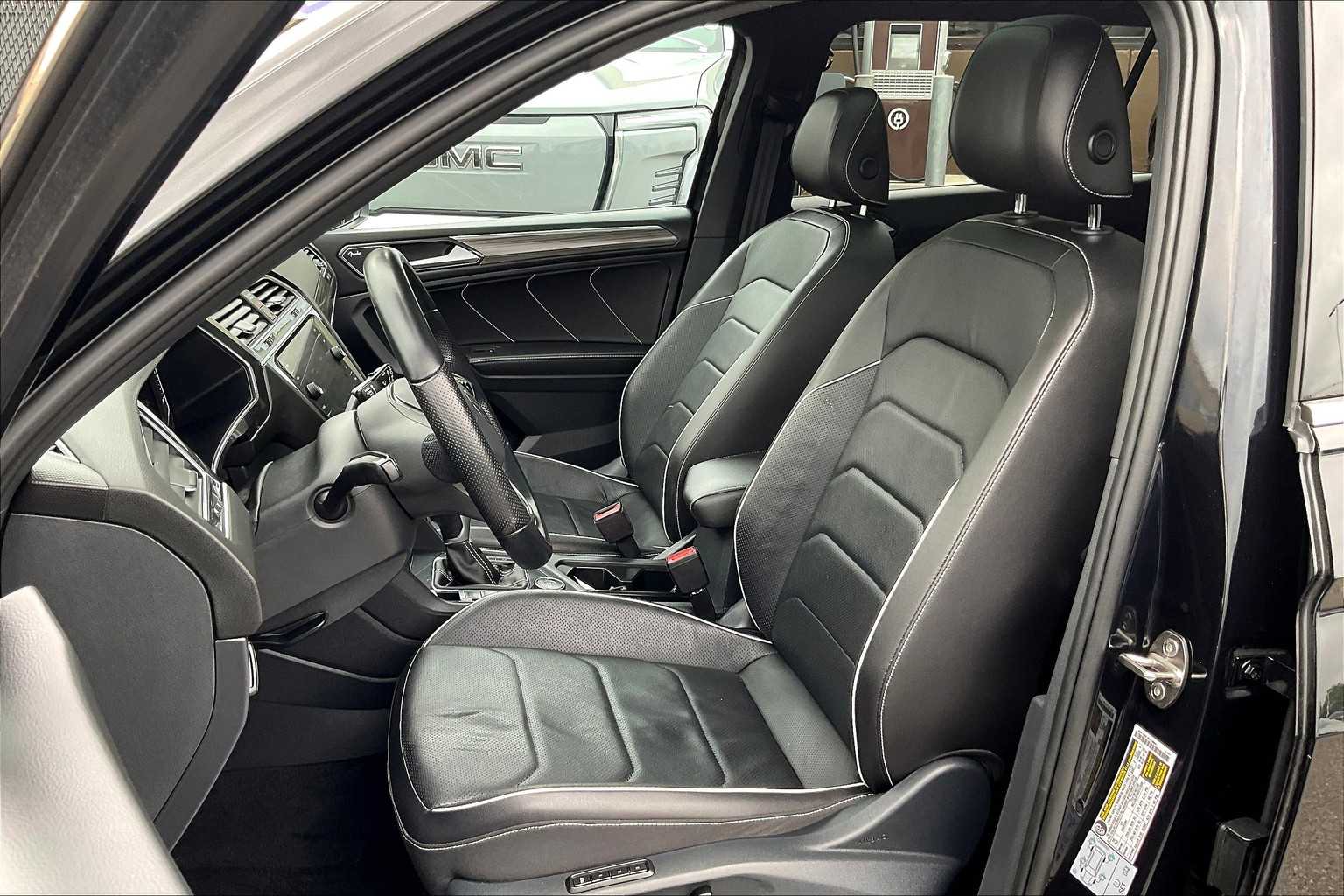 2022 Volkswagen Tiguan SEL R-Line - Photo 10