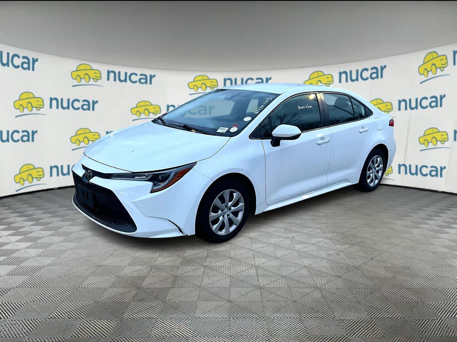 2022 Toyota Corolla LE - Photo 2