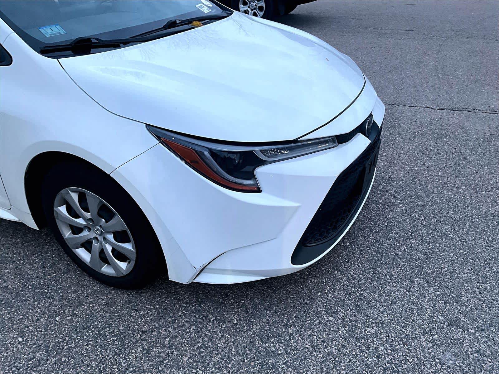 2022 Toyota Corolla LE - Photo 5