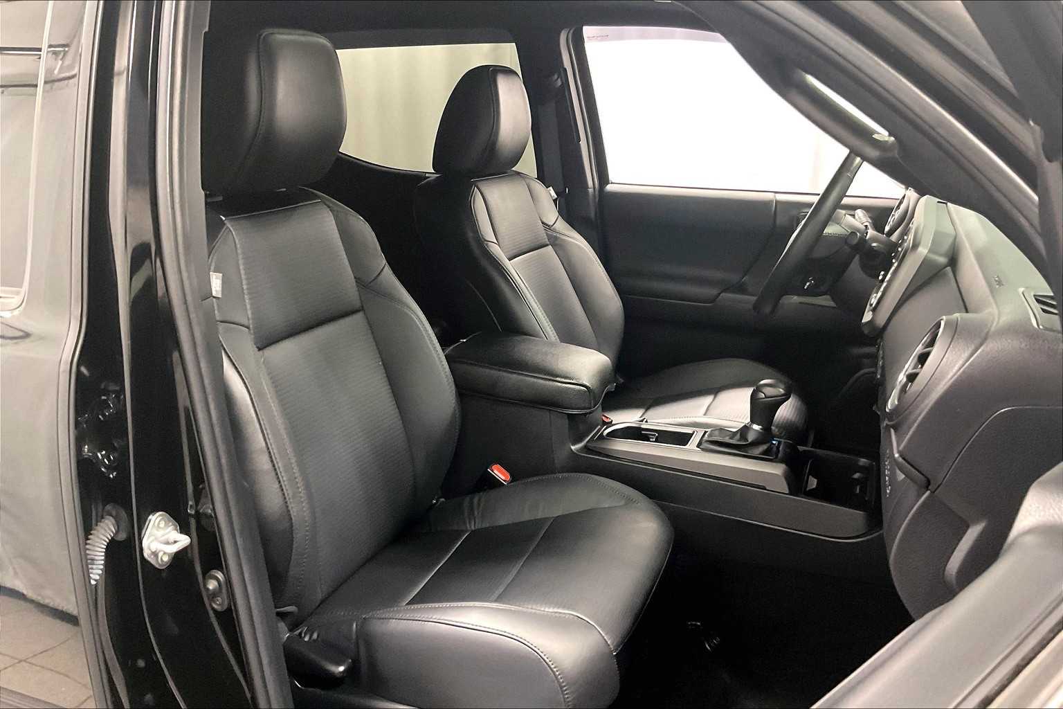 2022 Toyota Tacoma TRD Off Road - Photo 11