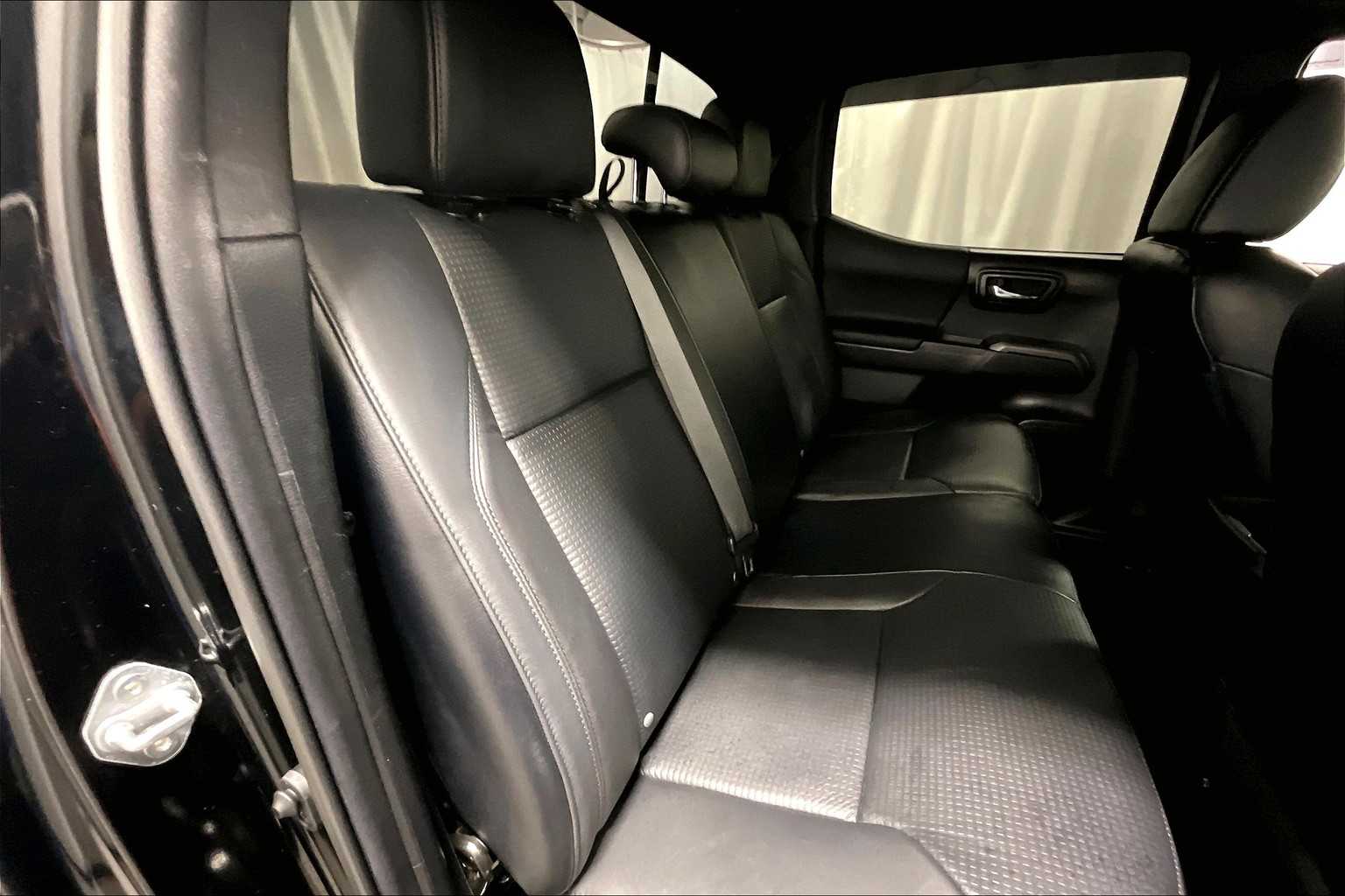 2022 Toyota Tacoma TRD Off Road - Photo 16