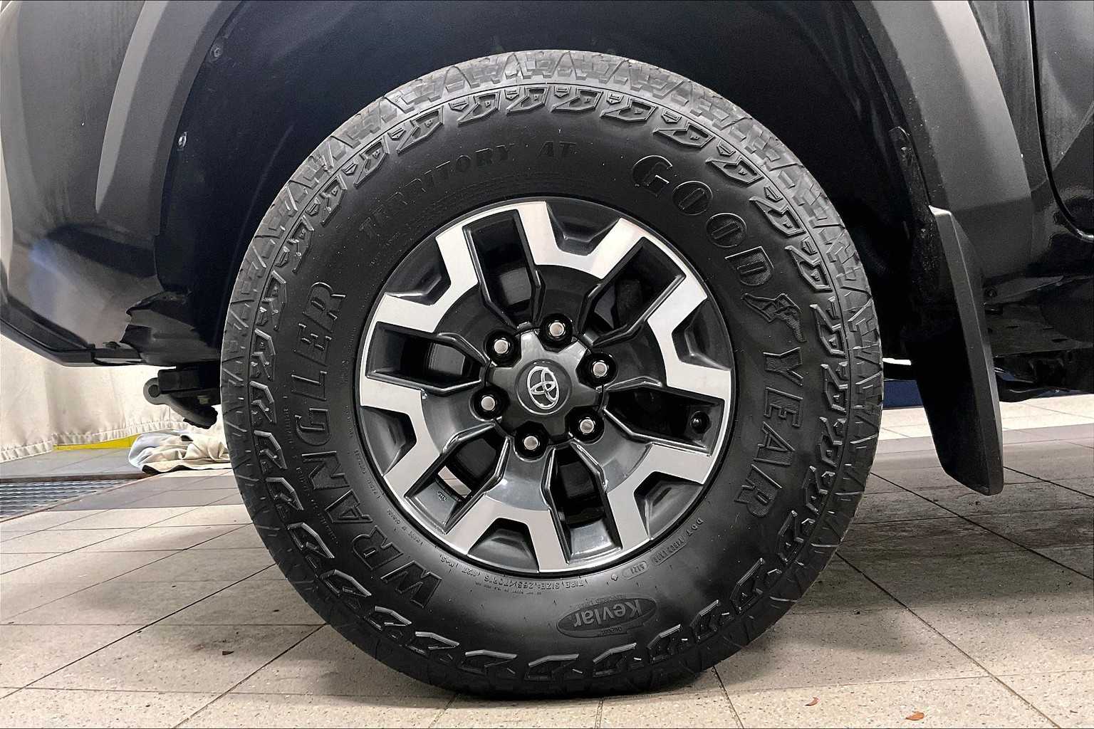 2022 Toyota Tacoma TRD Off Road - Photo 7
