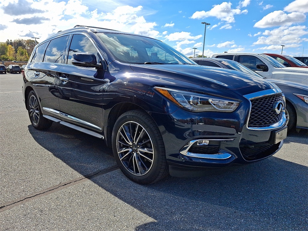 2017 INFINITI QX60 Base
