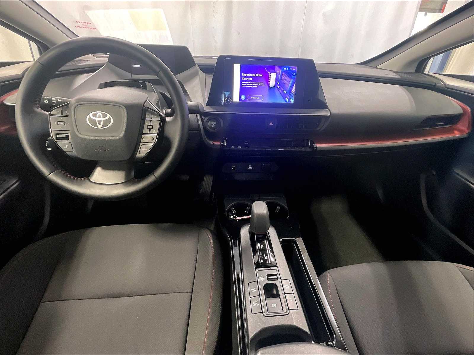 2024 Toyota Prius Prime SE - Photo 21