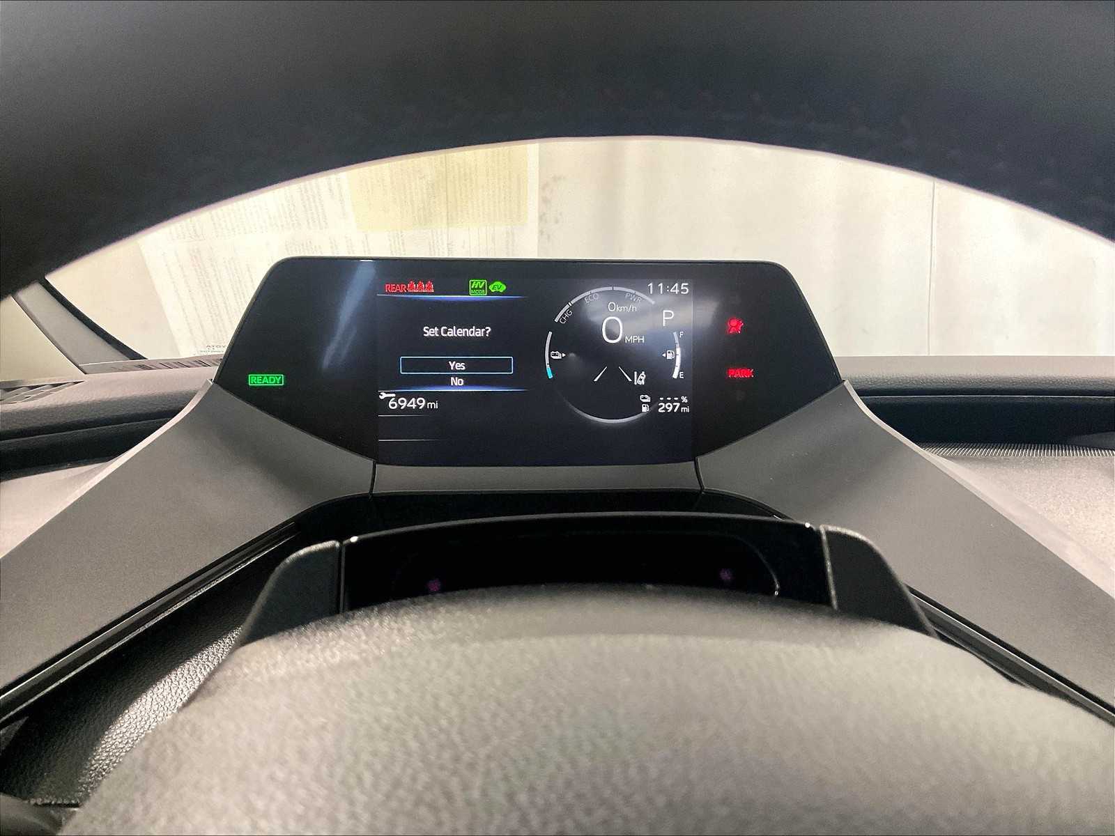 2024 Toyota Prius Prime SE - Photo 24