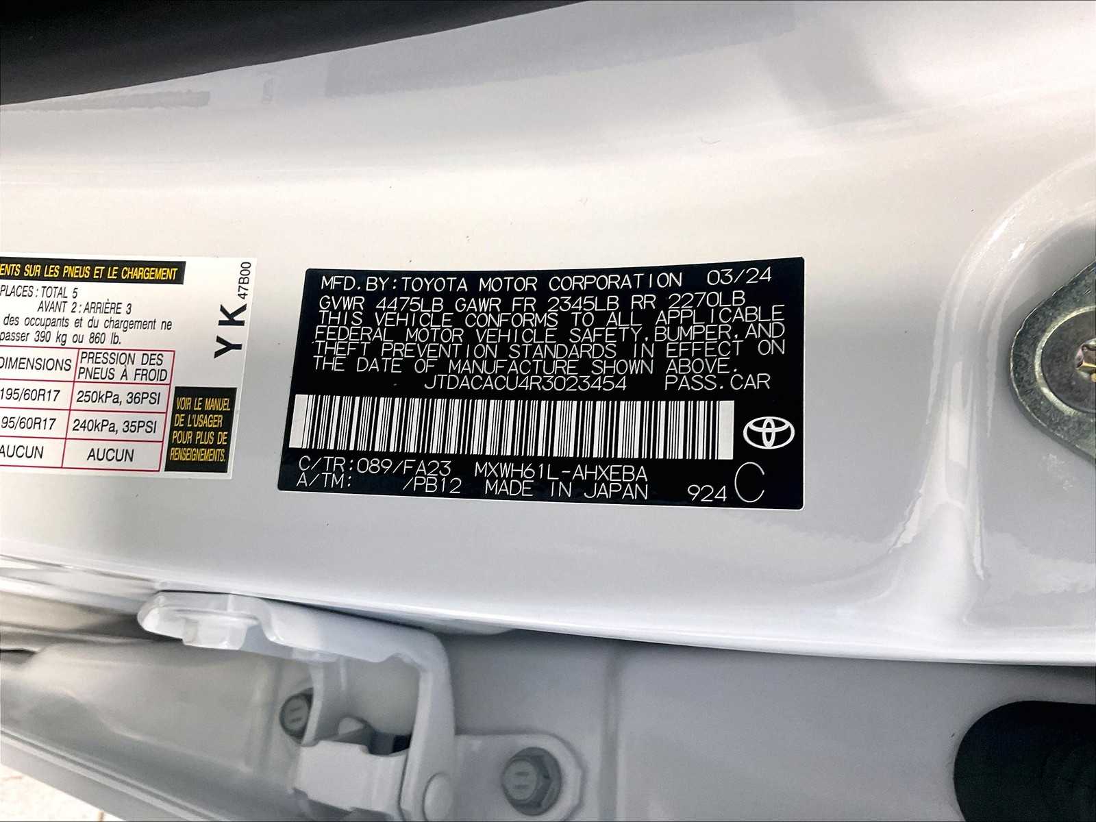 2024 Toyota Prius Prime SE - Photo 35