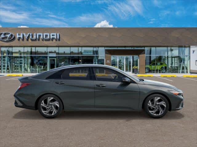 2025 Hyundai Elantra SEL Sport - Photo 7