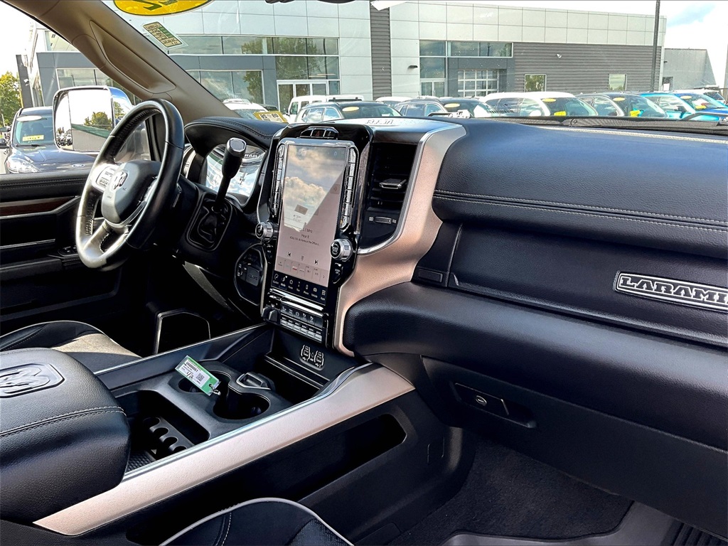 2022 Ram 3500 Laramie - Photo 14