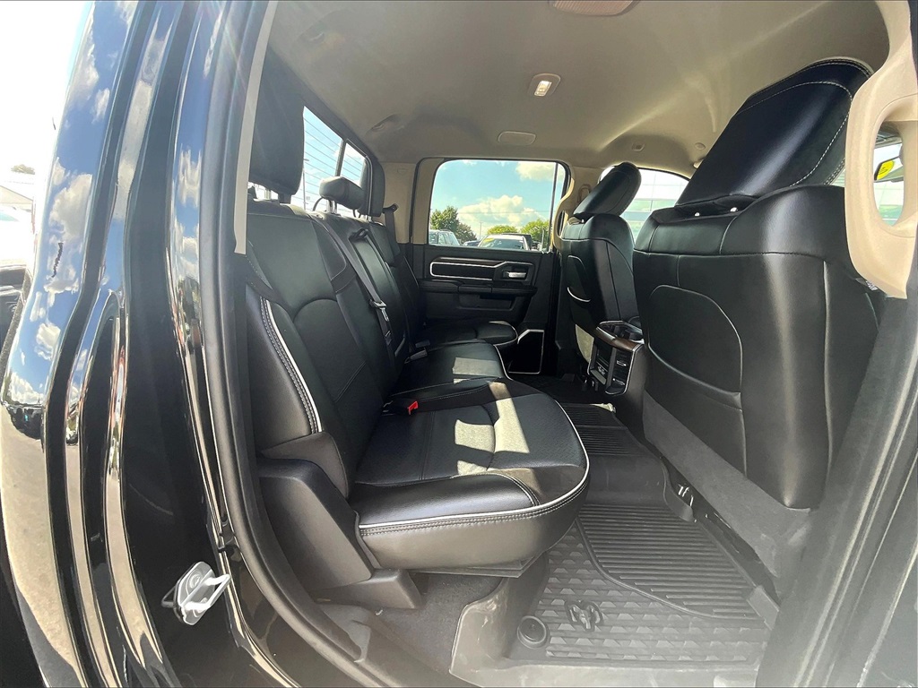 2022 Ram 3500 Laramie - Photo 16