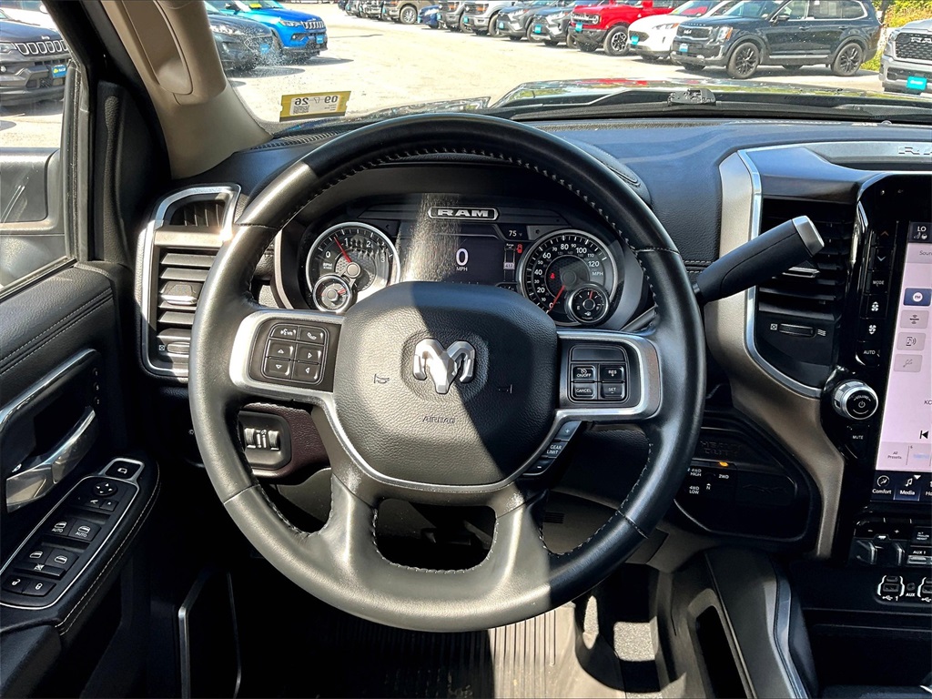 2022 Ram 3500 Laramie - Photo 17