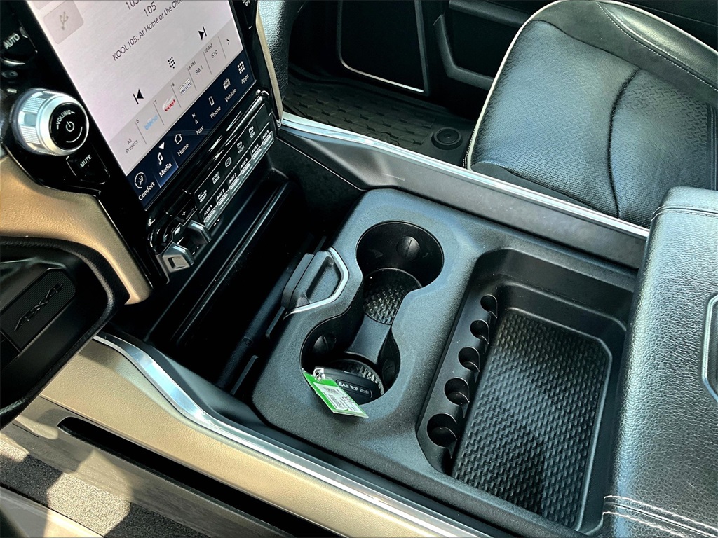 2022 Ram 3500 Laramie - Photo 20