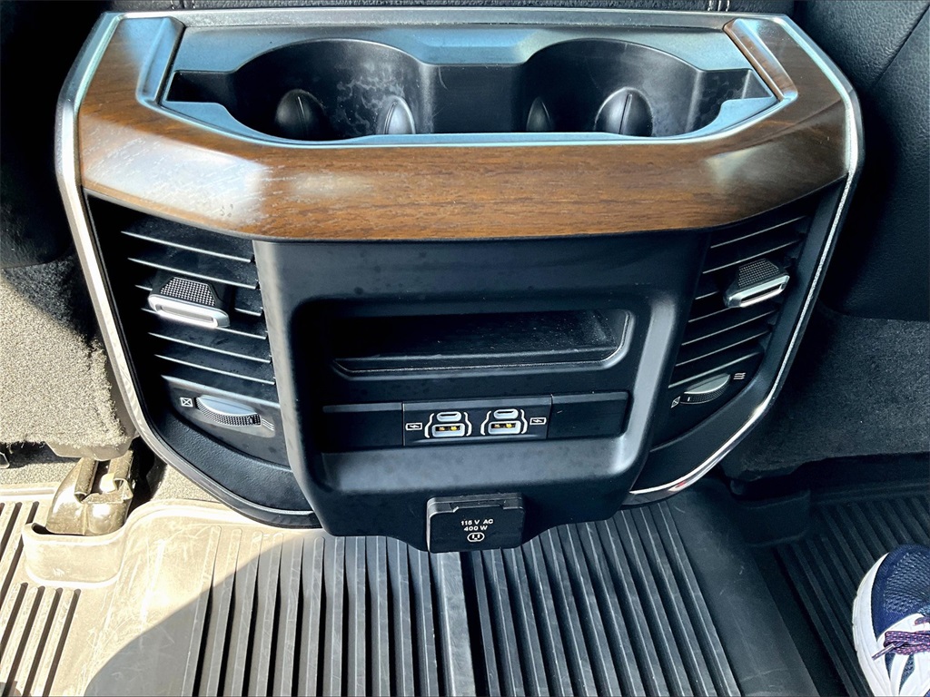 2022 Ram 3500 Laramie - Photo 27