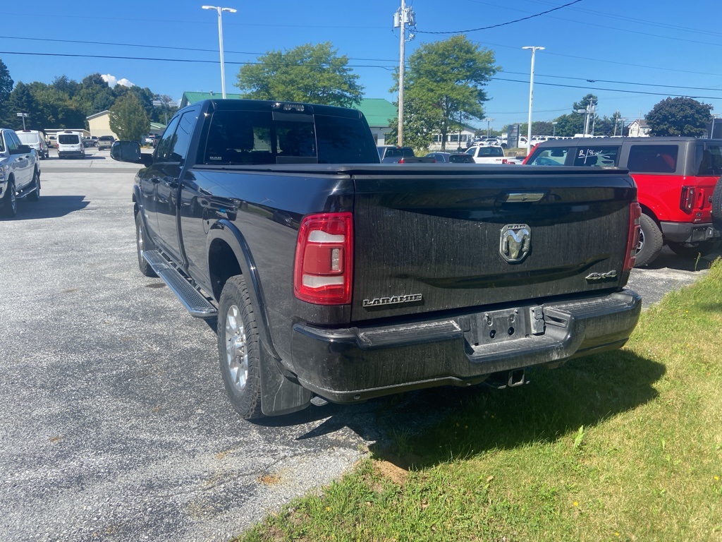2022 Ram 3500 Laramie - Photo 3