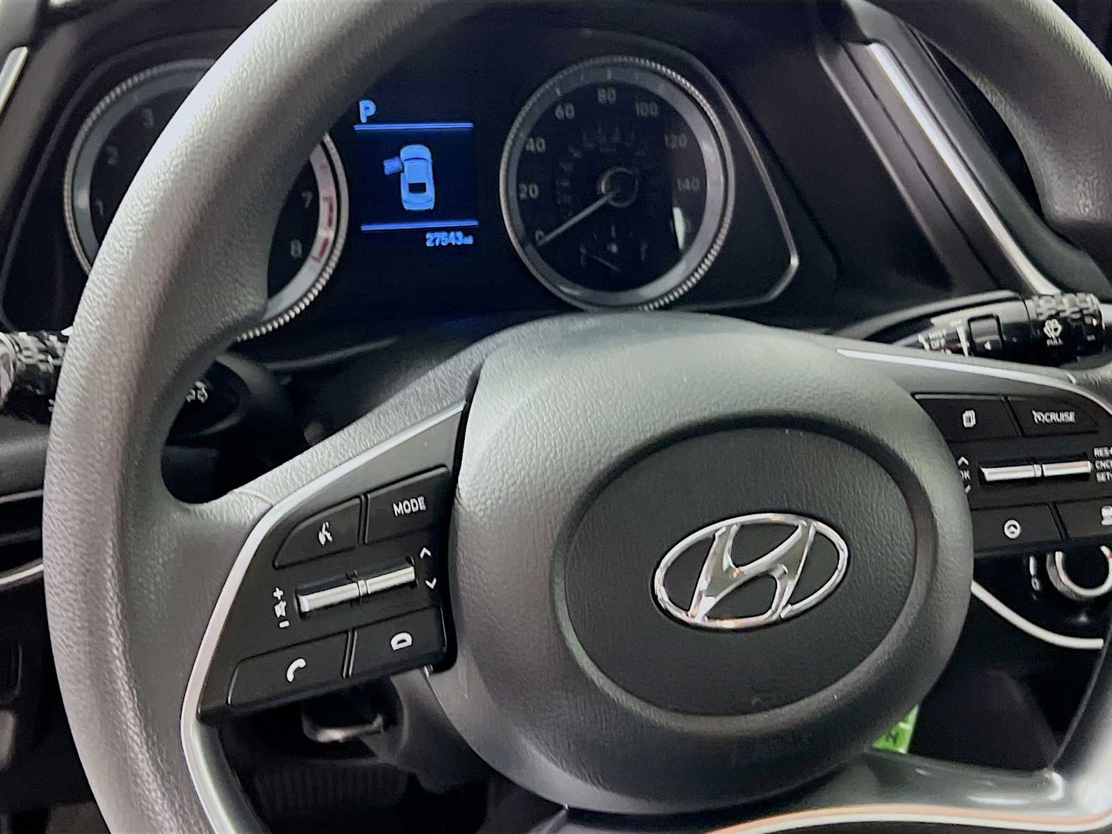 2022 Hyundai Sonata SE - Photo 11