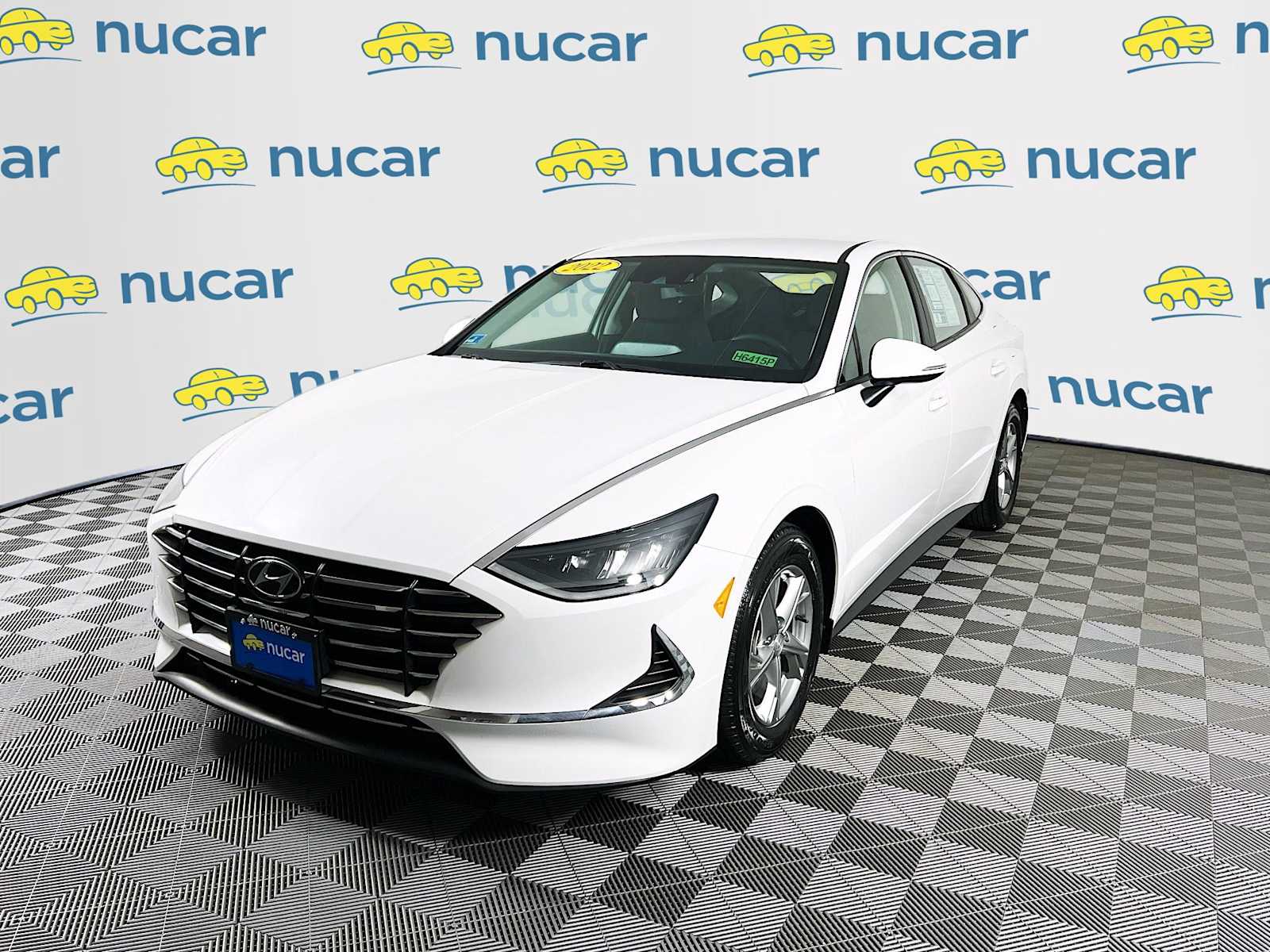 2022 Hyundai Sonata SE - Photo 3