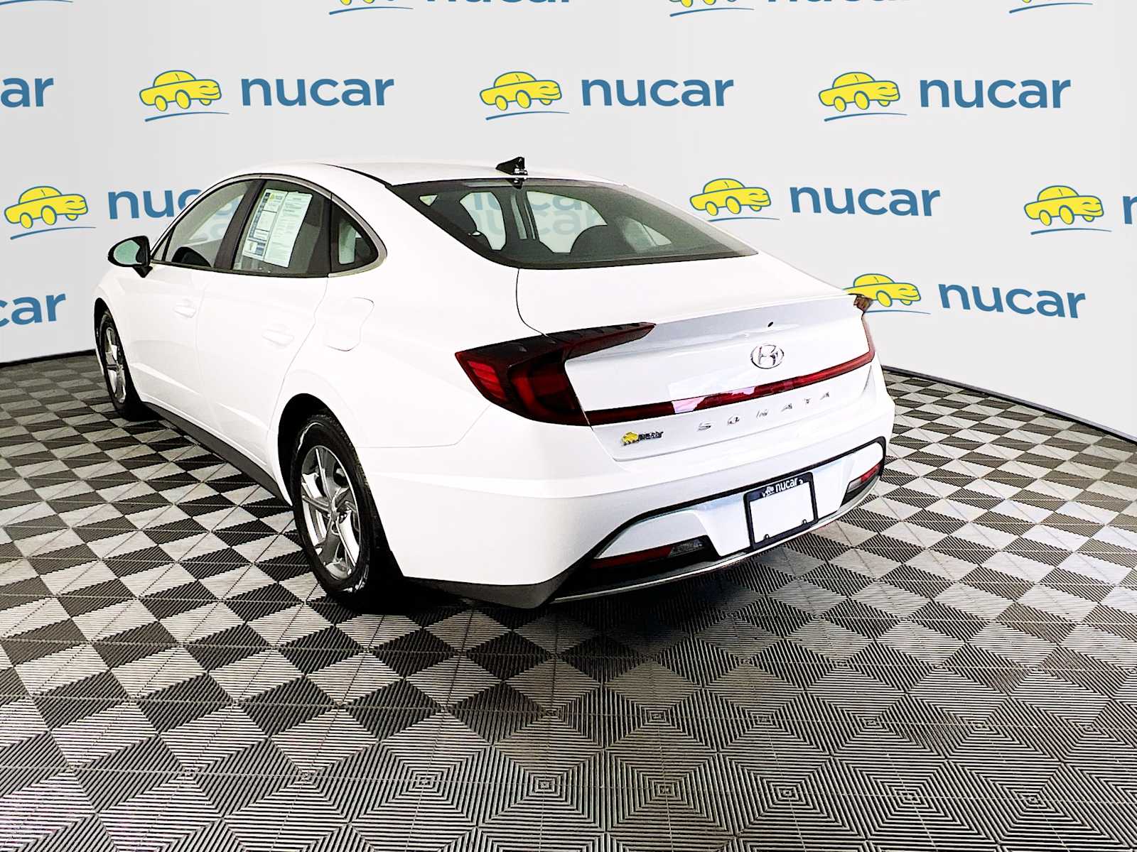 2022 Hyundai Sonata SE - Photo 5