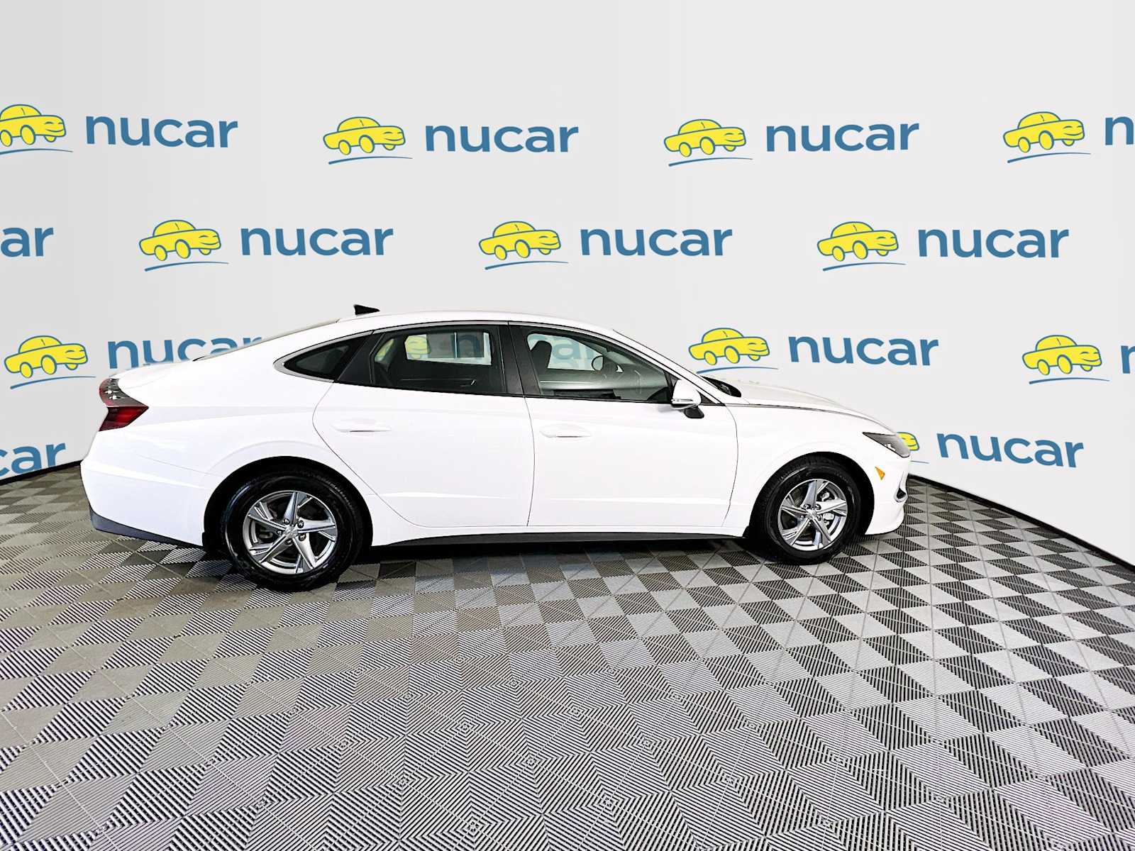 2022 Hyundai Sonata SE - Photo 8