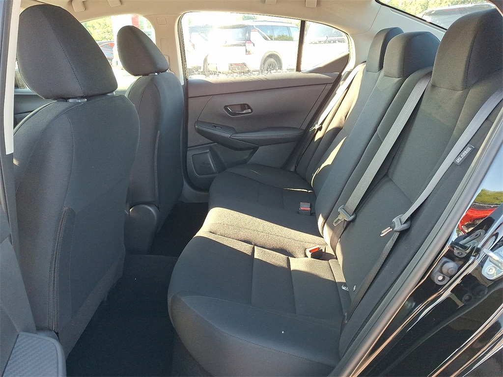 2025 Nissan Sentra S - Photo 6