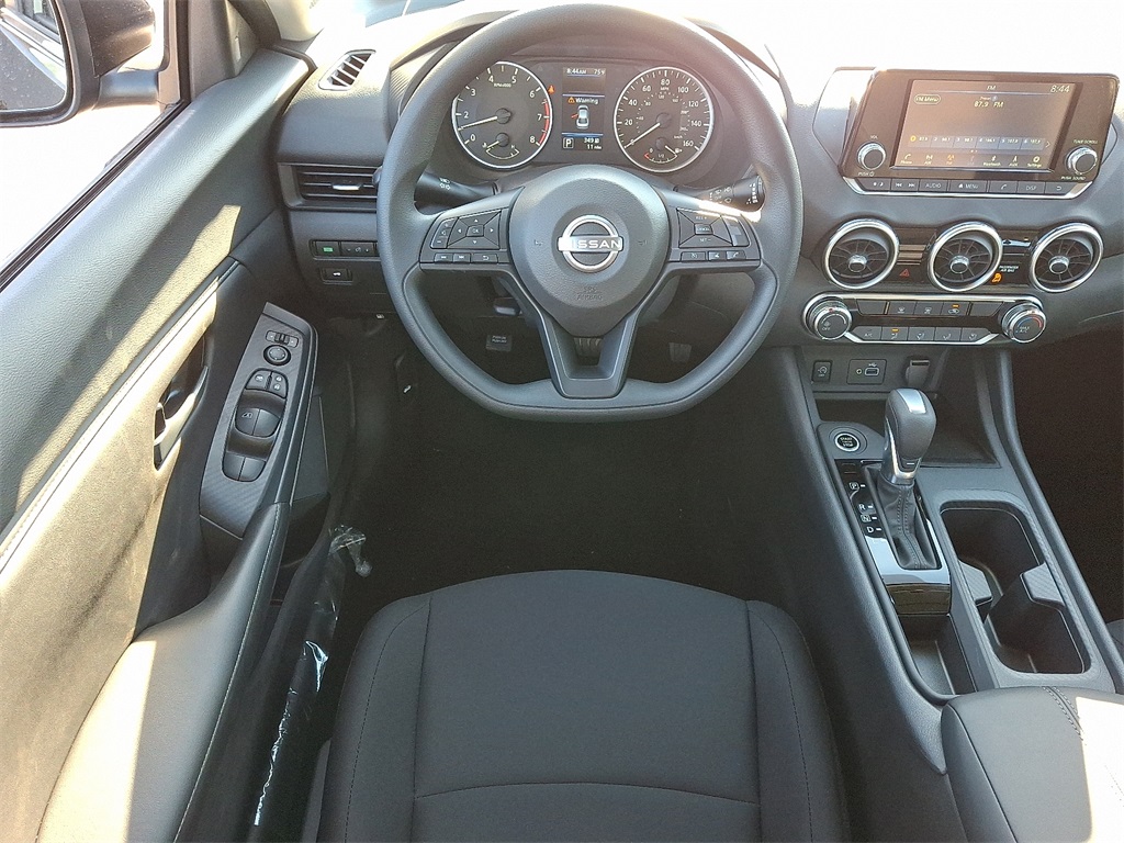 2025 Nissan Sentra S - Photo 7