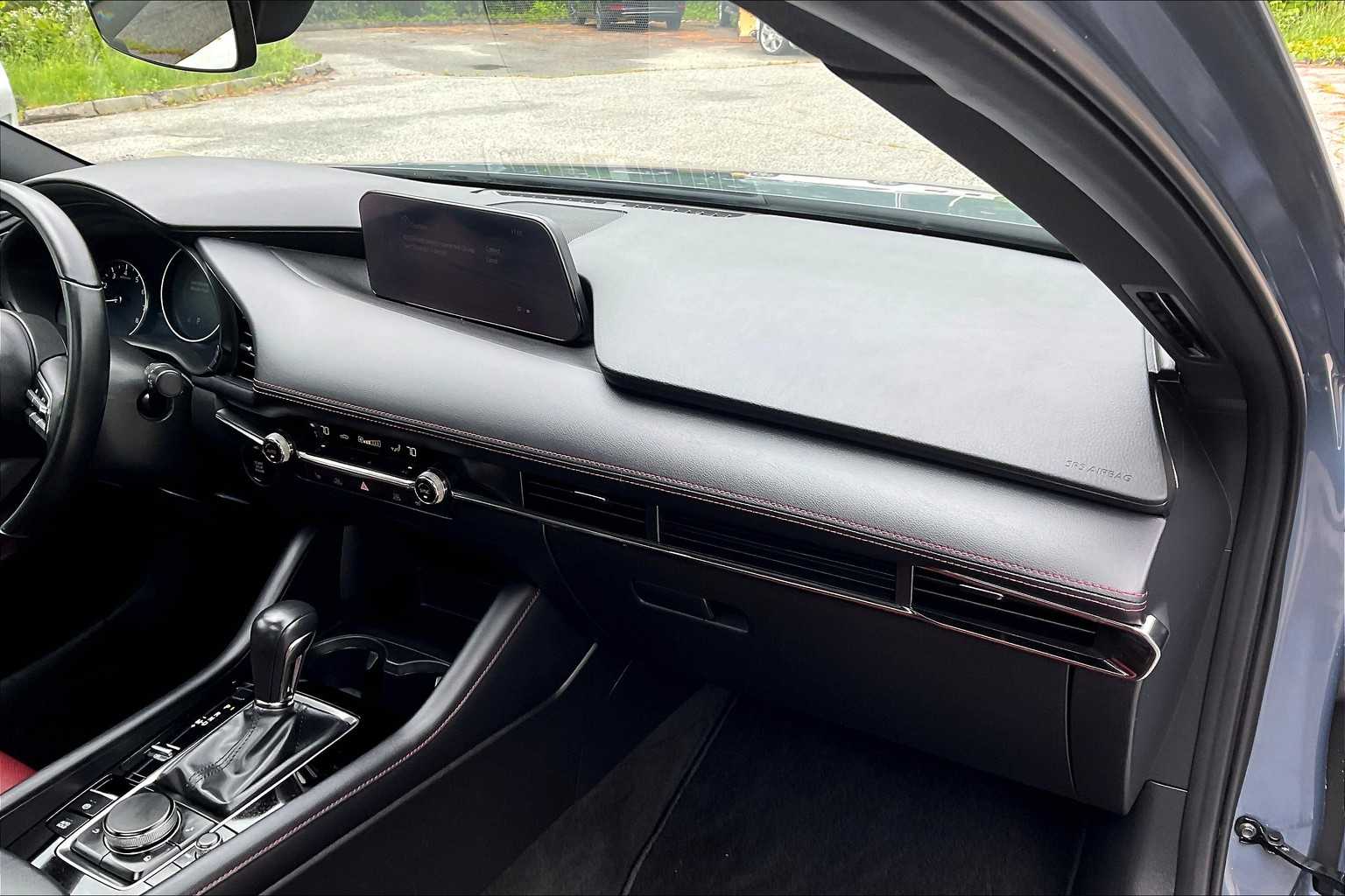 2023 Mazda Mazda3 Hatchback 2.5 S Carbon Edition - Photo 13