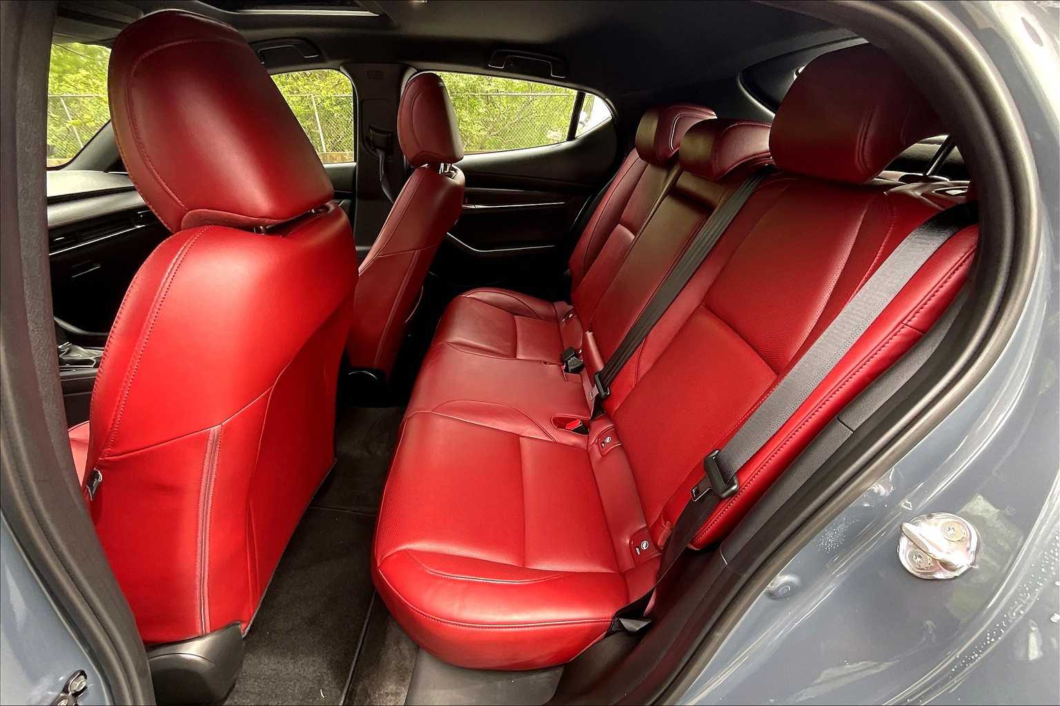 2023 Mazda Mazda3 Hatchback 2.5 S Carbon Edition - Photo 15