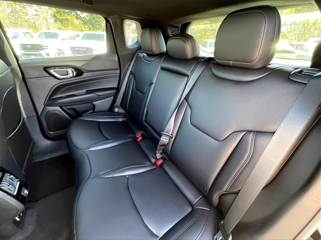 2026 Jeep Compass Limited - Photo 15