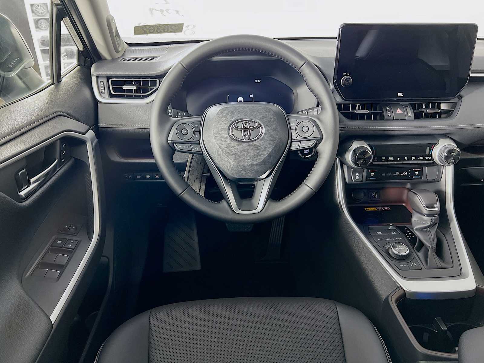 2025 Toyota RAV4 Limited - Photo 15
