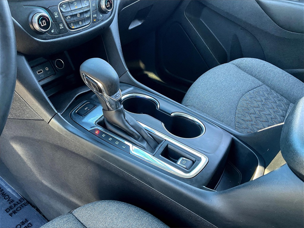 2024 Chevrolet Equinox LT - Photo 19