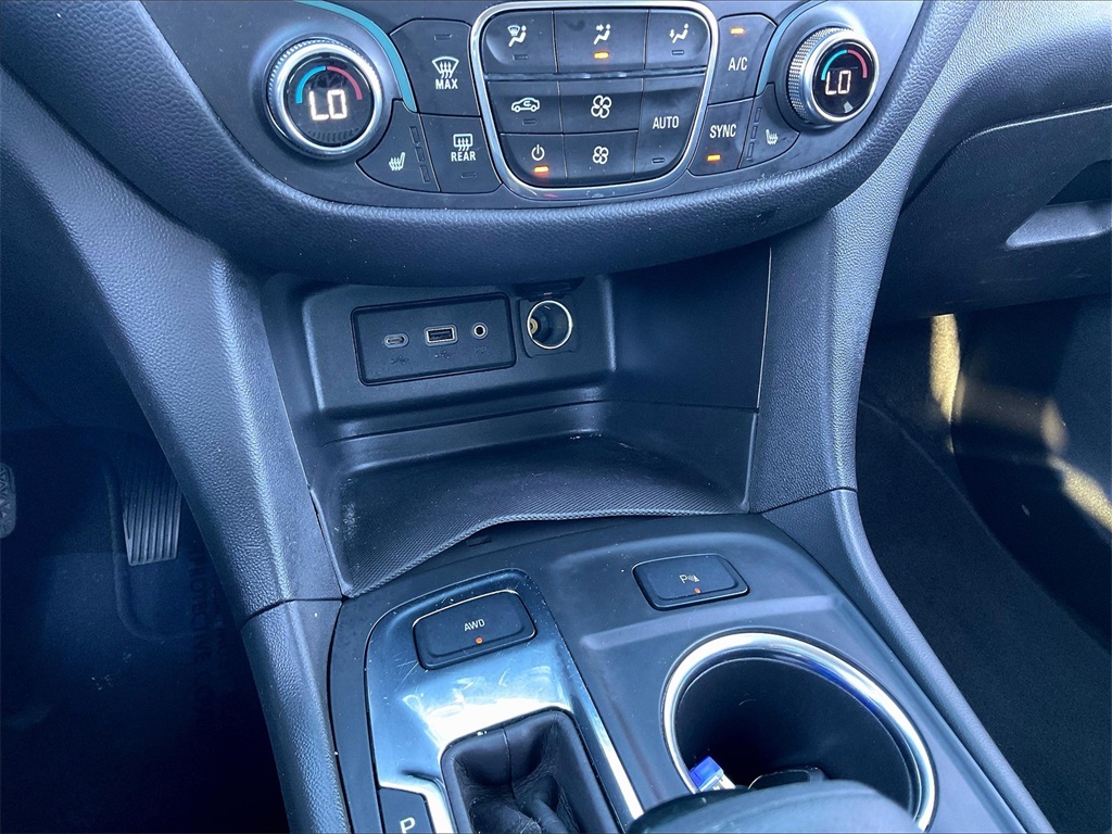 2024 Chevrolet Equinox LT - Photo 24