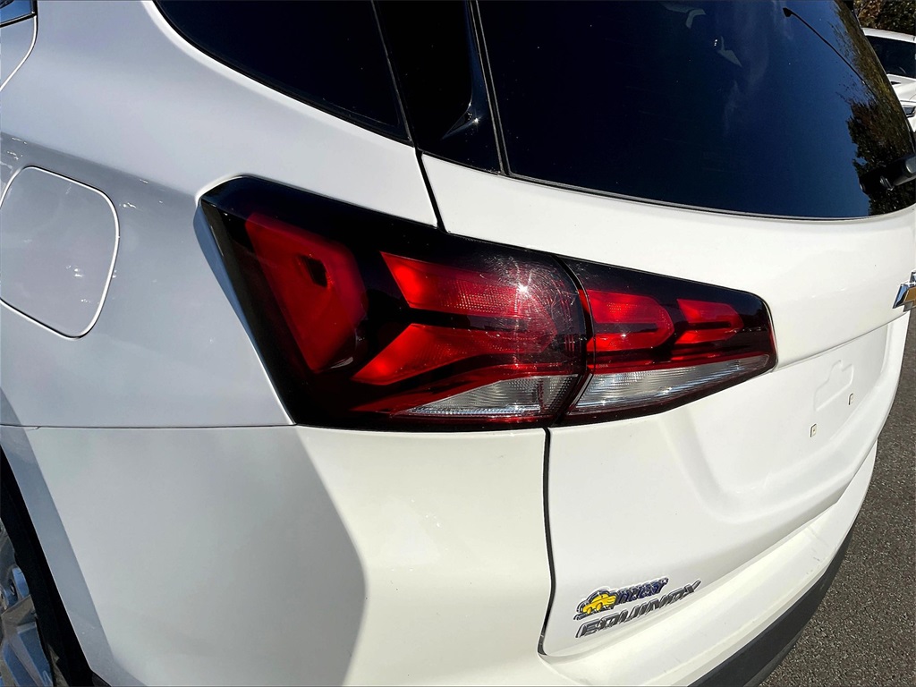 2024 Chevrolet Equinox LT - Photo 30